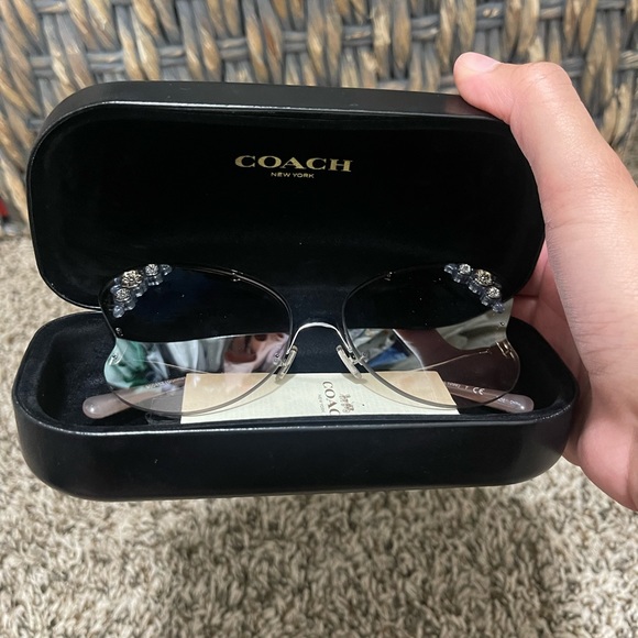 ❌‼️SOLD ‼️❌Gunmetal coach sunglasses - Picture 1 of 4